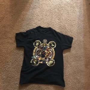 Used black kingdom hearts graphic tee